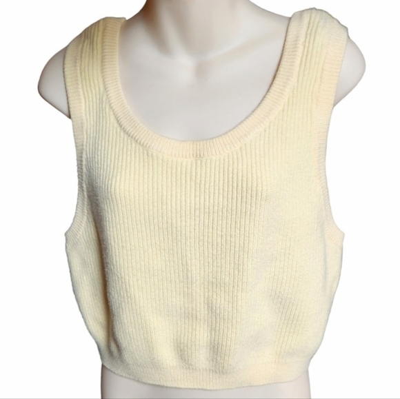 Zara Yellow Knit Crop Top - Picture 3 of 7